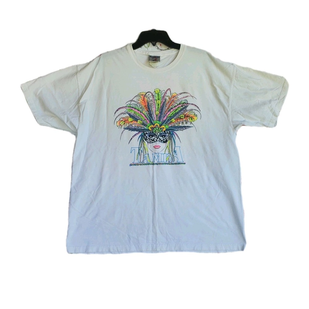Vintage Tampa Mardi Gras Carnival Feather Mask Graphic White‎ T-Shirt XL